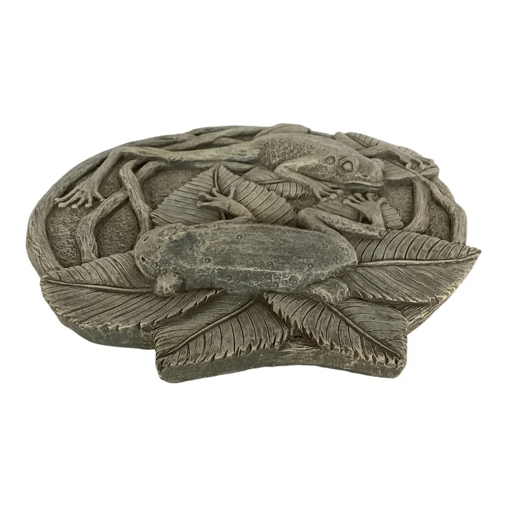 3D Frogs On Vines Round Hanging Step Stone Garden Plaque Decor Matte Slate Green - Picture 8 of 16